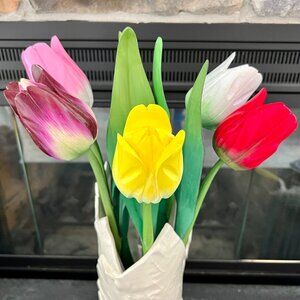 PRICE IS FIRM.  Gorgeous Assorted Wood Long Stem Tulips (5)